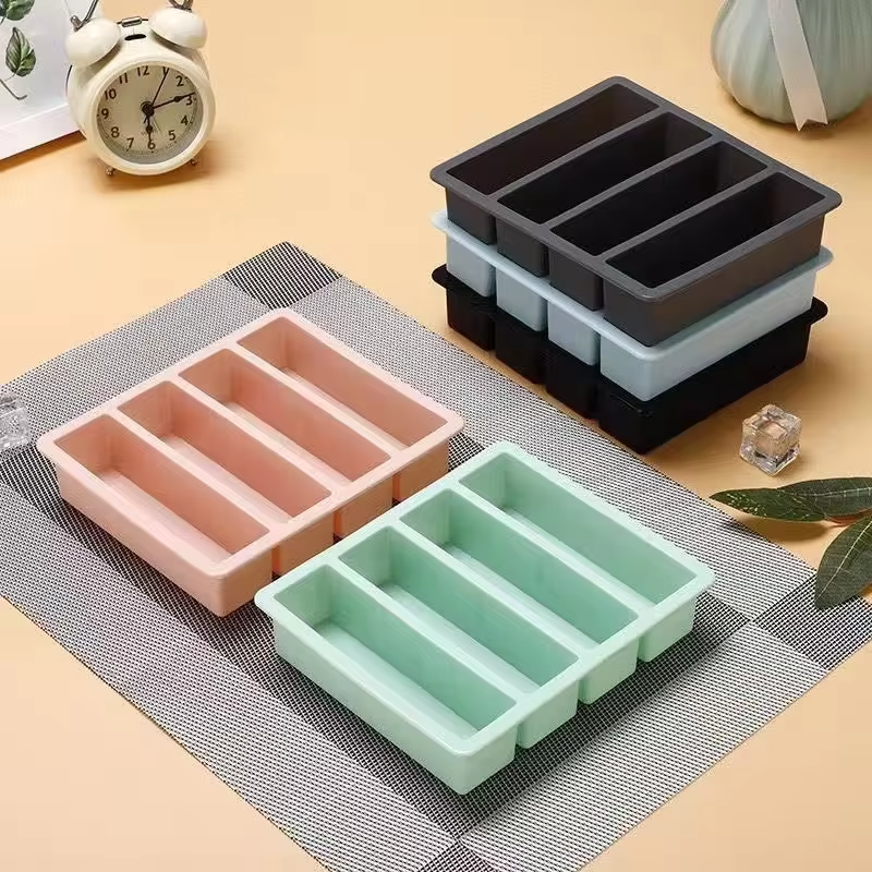4 Grid Rectangular Silicone Ice Cube Mold with Lid Household Food Grade Ice Grid Tray Whiskey Ice Box