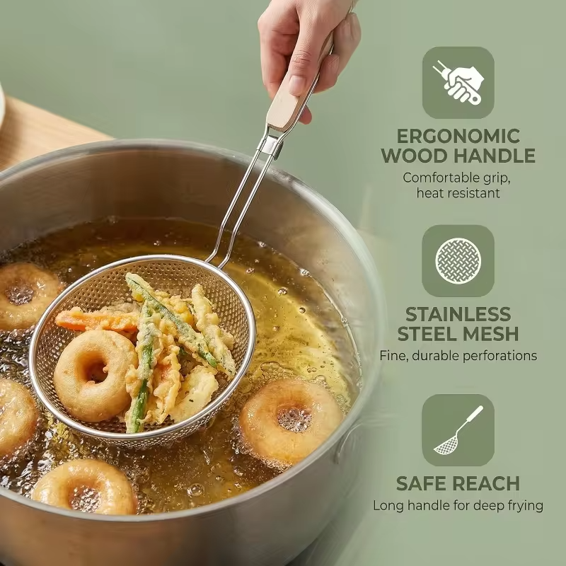 Stainless Steel Colander Fine Mesh Skimmer Spoon with Wooden Handle Used for Cooking Food Large Kitchen Frying Filter