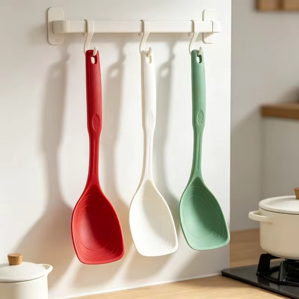 Multifunctional Silicone Spatula Spoon Comfortable Grip  Non-slip Handle Cookware Mixing Spoon Silicone Tableware Spoon