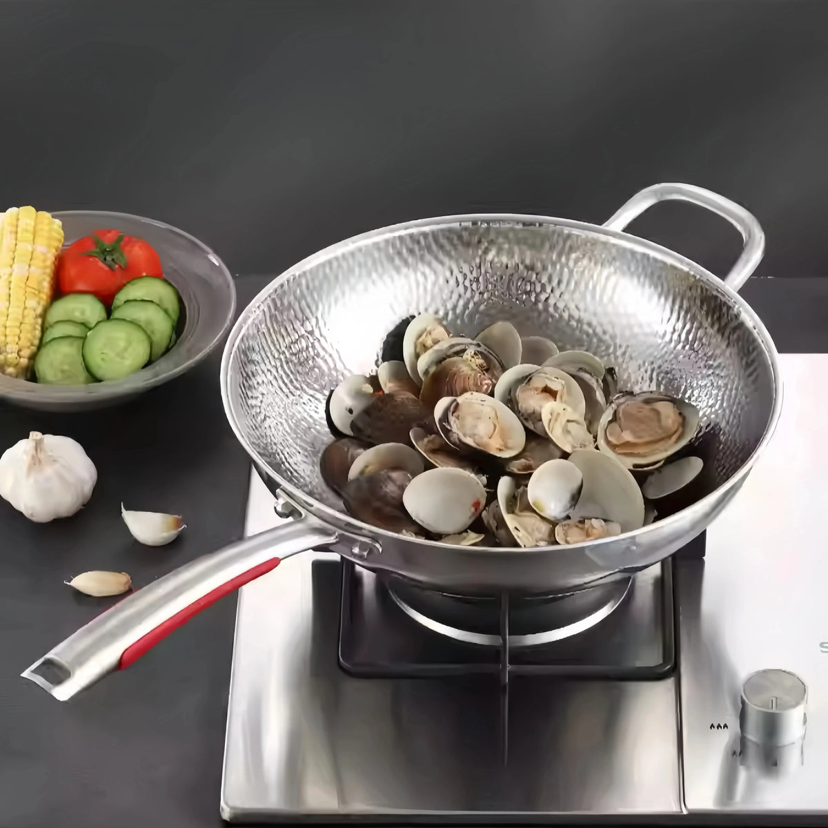 30cm Pure Titanium Round Bottom Wok Uncoated Non-stick Pan Can Be Used in Concave Induction Cooker, Household Stir-frying