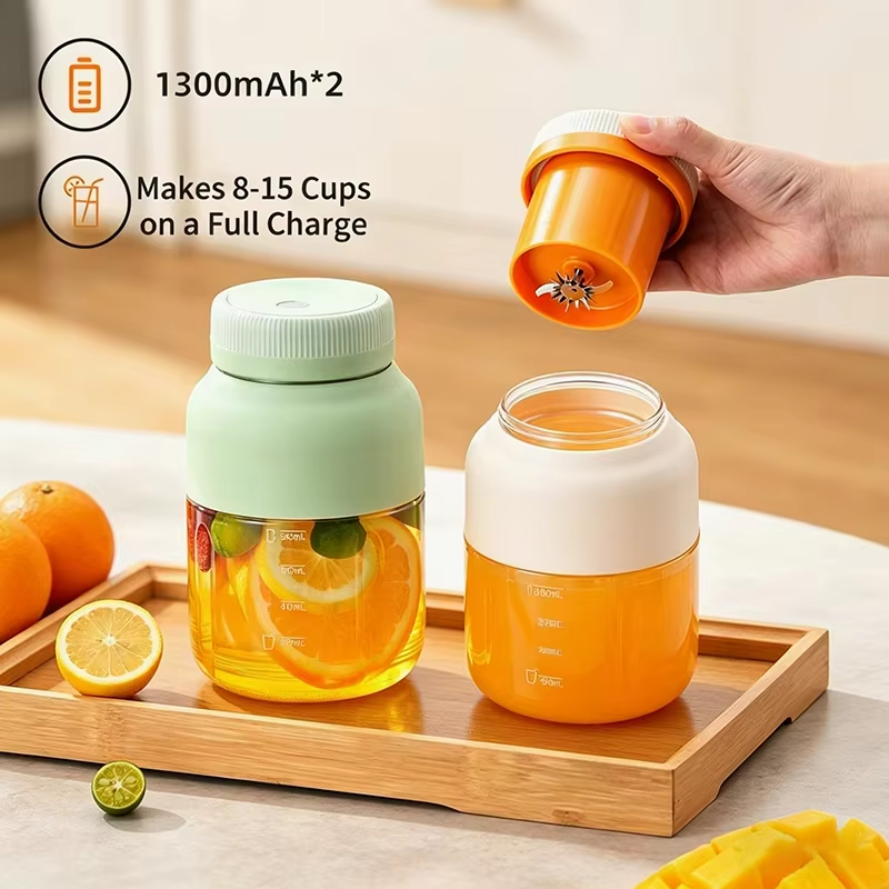 Portable Juicer 800ml Juicer Bucket Multifunctional Ice Crushing Large Capacity Rechargeable Juicer Cup Milkshake Machine
